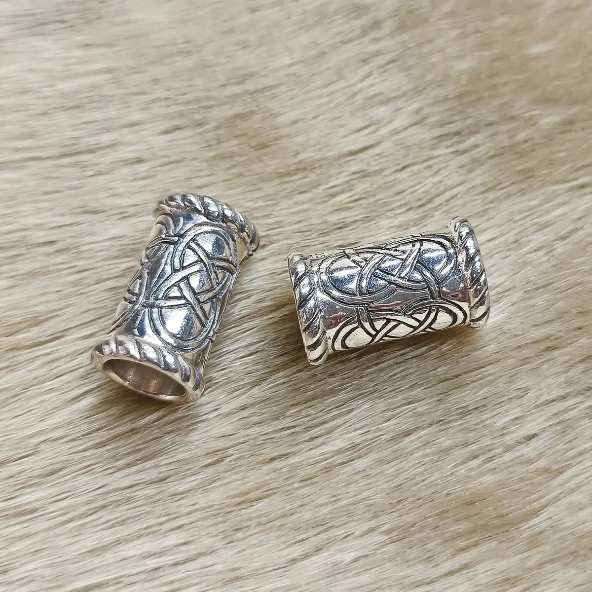 Medium Knotwork Viking Beard Ring 2