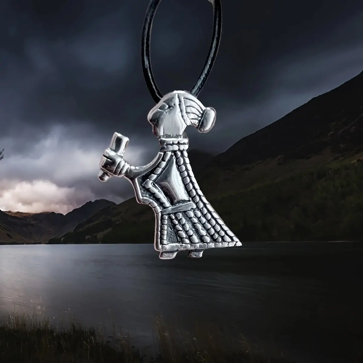 Silver Valkyrie Pendant 1