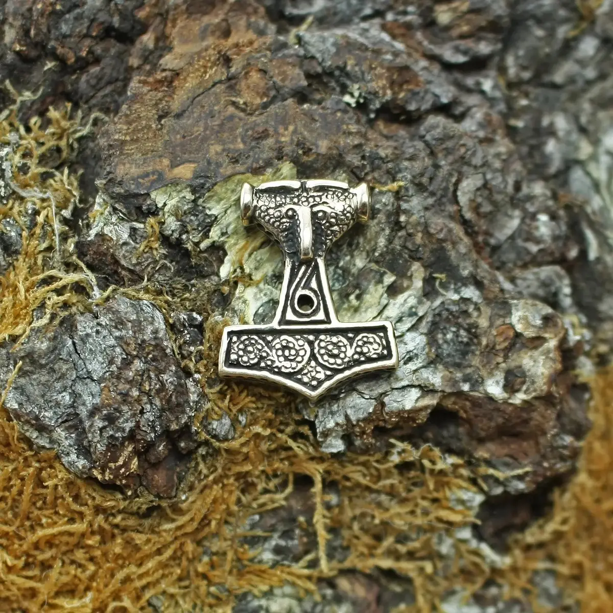 Small Bronze Skåne Thors Hammer Pendant Replica 1