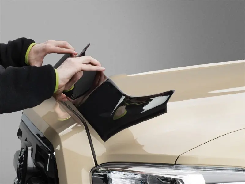 Weathertech Hood Protector For 2008–2013 Cadillac Cts – Matte Black Finish 1